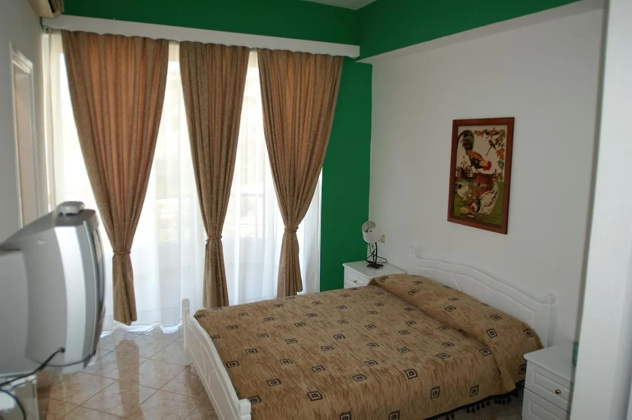 Damian Saranda Hotel Sarande