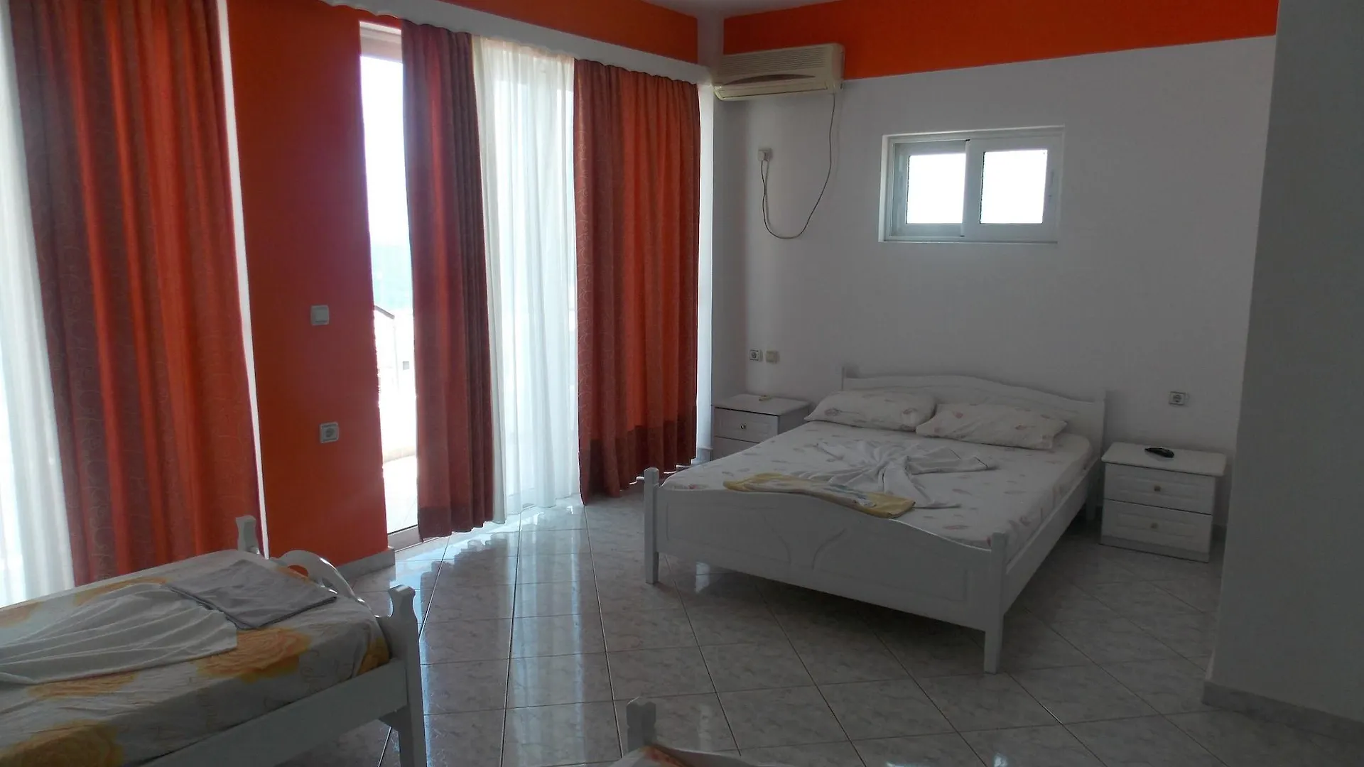 Damian Saranda Hotel  Sarande