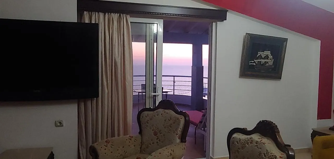 Damian Saranda Hotel Sarande
