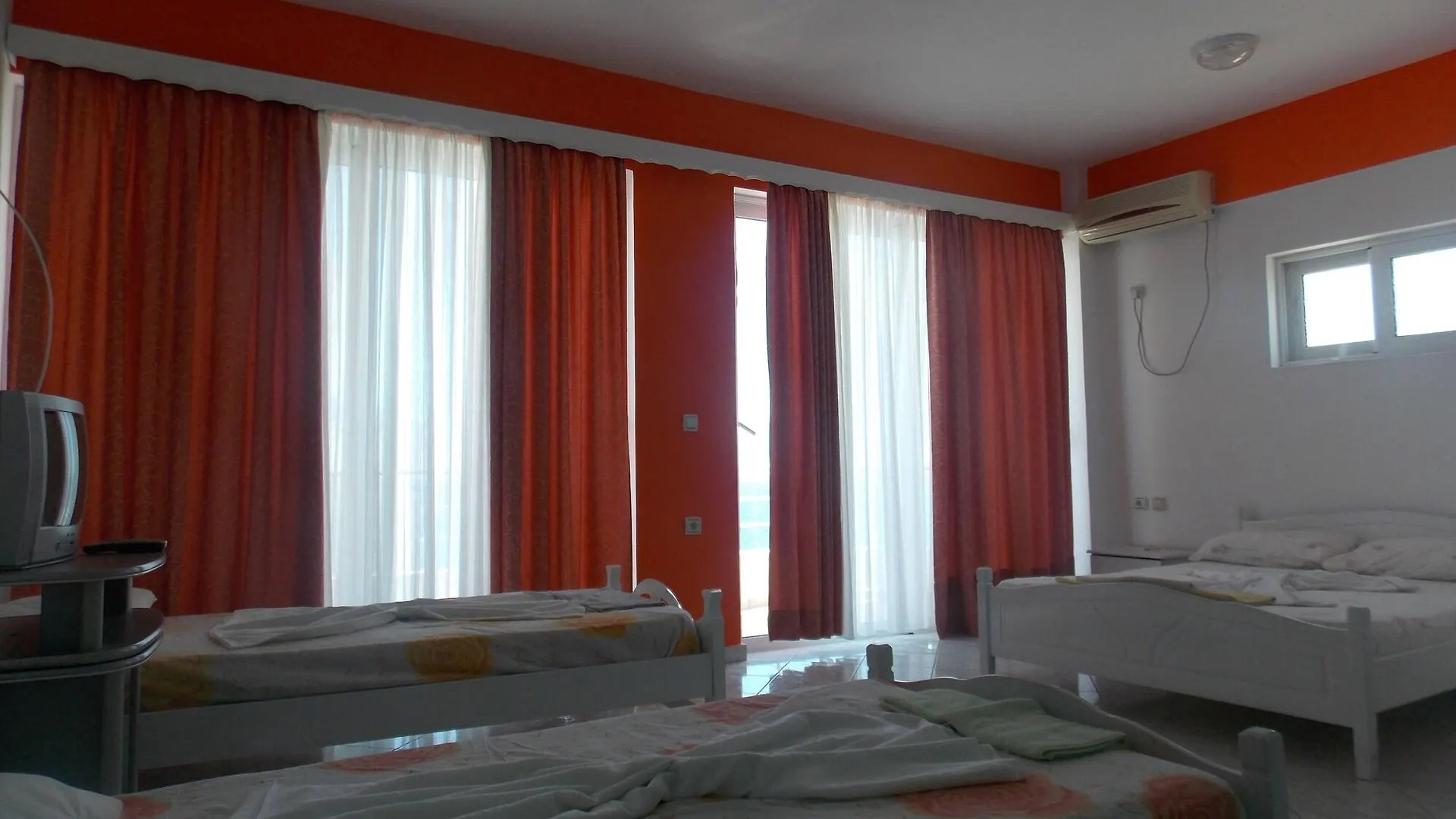 Damian Saranda Hotel  Sarande