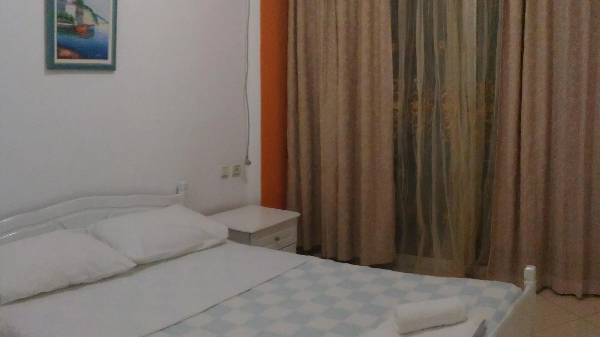 Damian Saranda Hotel Sarande